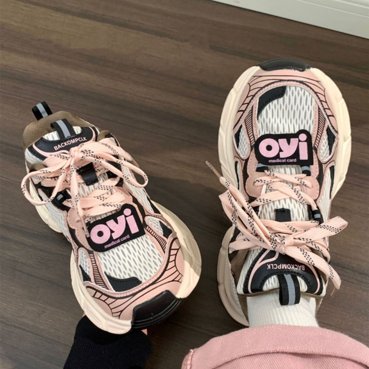 Damen Sportliche Sneakers mit atmungsaktivem Mesh und rutschfester Sohle