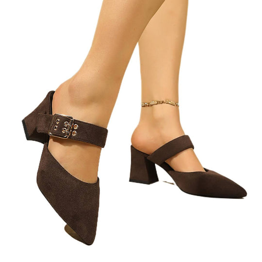 Damen geschlossene Mules mit Blockabsatz und einem eleganten Riemen R&B
