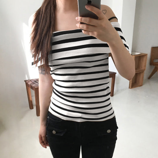 Damen Offshoulder Oberteil mit gestreiftem Design R&B