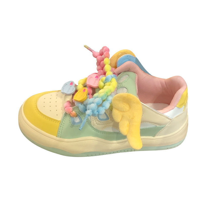 Damen Stylische Sneakers mit verspielten Applikationen und farbenfrohen Details R&B