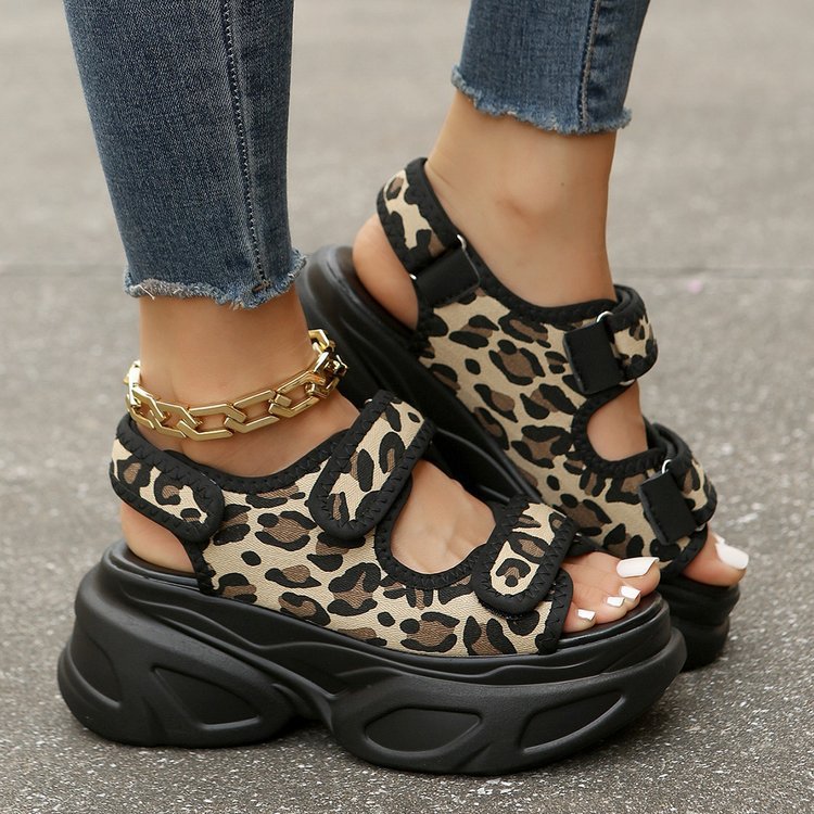 Damen Wedge-Sandalen mit modischen Klettverschluss und trendiger Profilsohle R&B