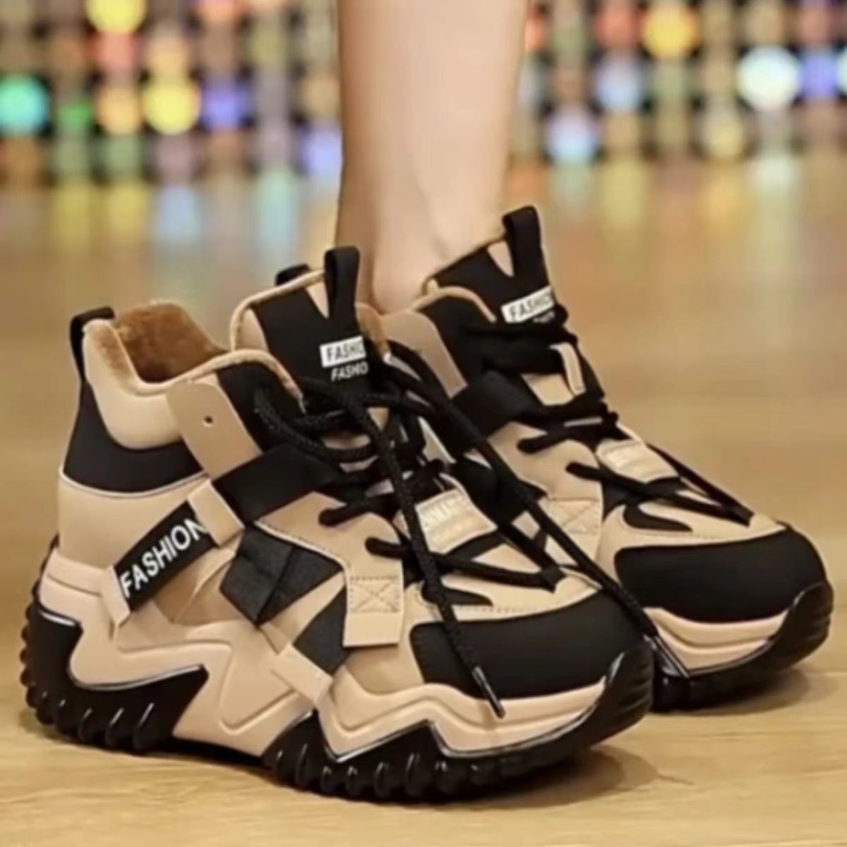 Damen trendige High-Top Sneakers