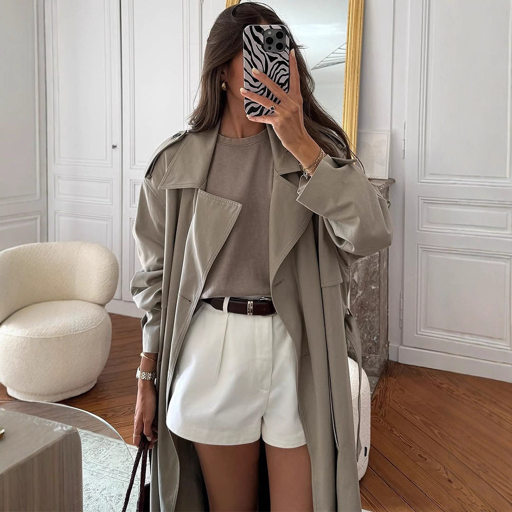 Damen eleganter Trenchcoat mit minimalistischem Design und praktischen Taschen R&B