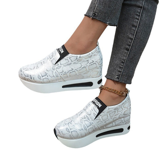 Damen Wedge-Sneaker im modernen Schlangenleder-Look mit bequemer Sohle R&B