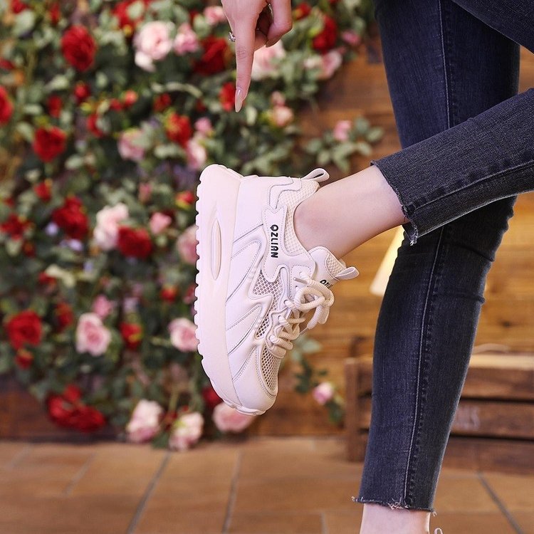 Damen Sportliche Air-Sneaker mit atmungsaktiver Mesh-Oberfläche R&B