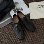 Damen Klassische Schnürschuhe aus hochwertigem Wildleder mit eleganter Silhouette