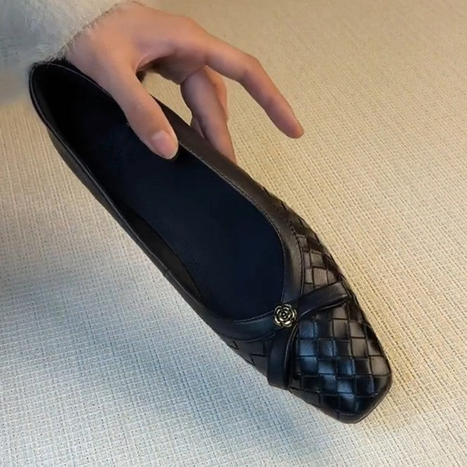 Damen Komfortable und stilvolle Ballerinas mit geflochtener Oberfläche