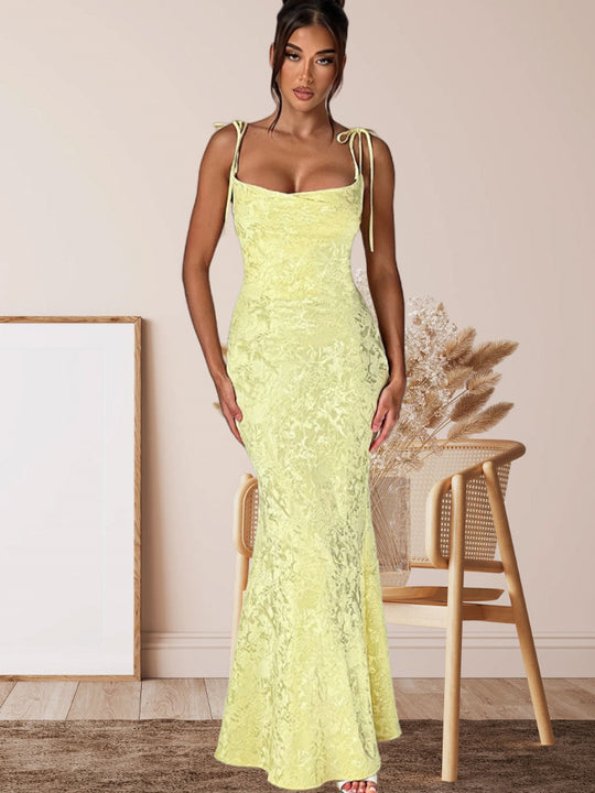 Damen Elegantes Langarm Abendkleid mit floralem Jacquard-Muster und zartem Rückenausschnitt R&B