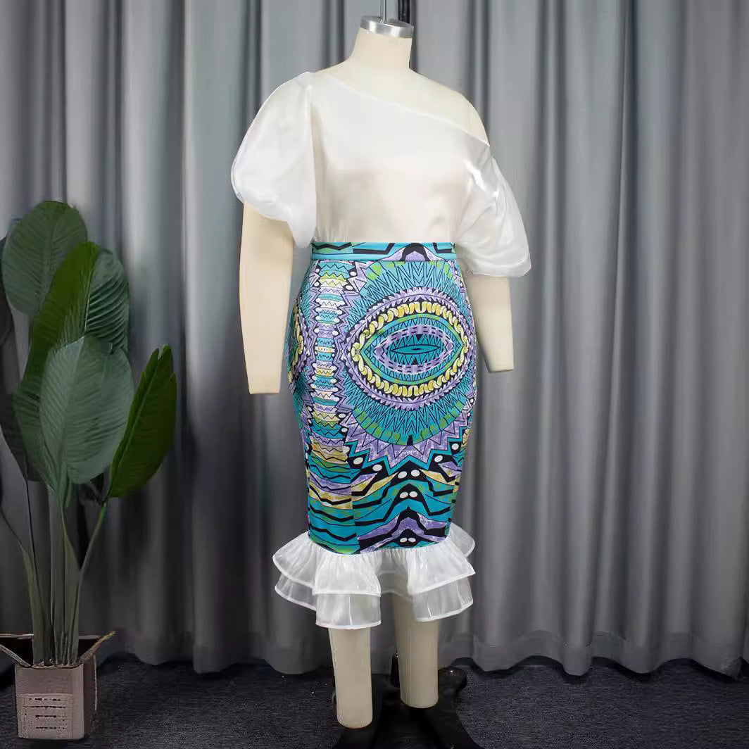 Damen Elegantes Kleid mit asymmetrischem Design und buntem Print R&B