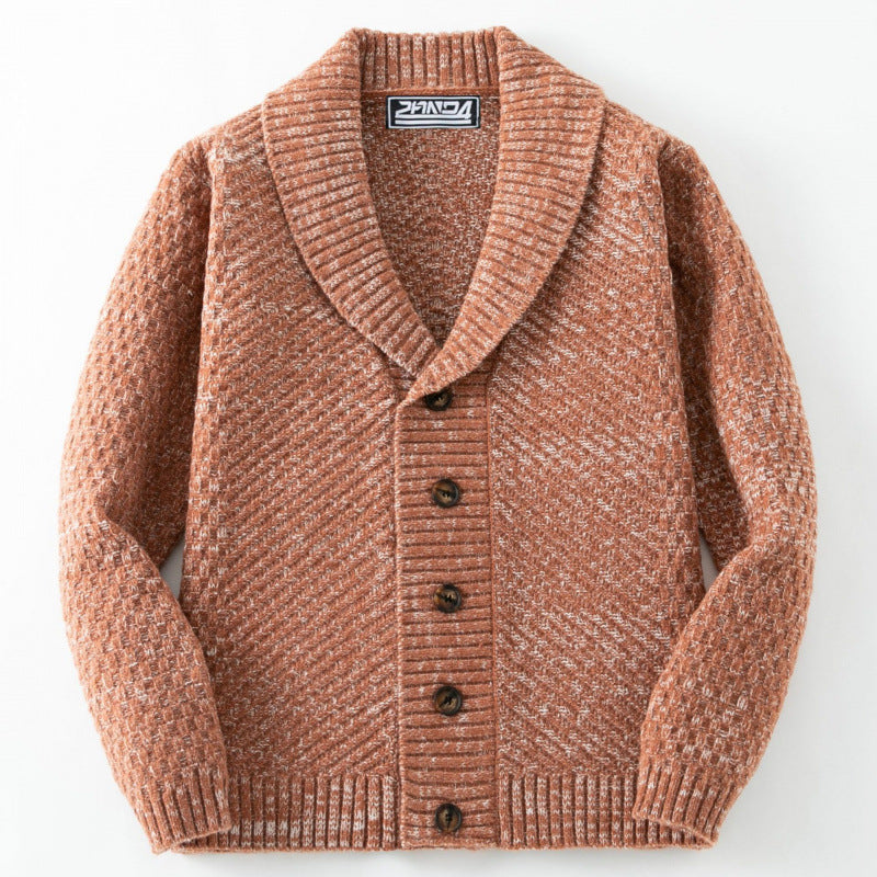 Herren Strickjacke mit modernem Zopfmuster und Knopfdetails R&B