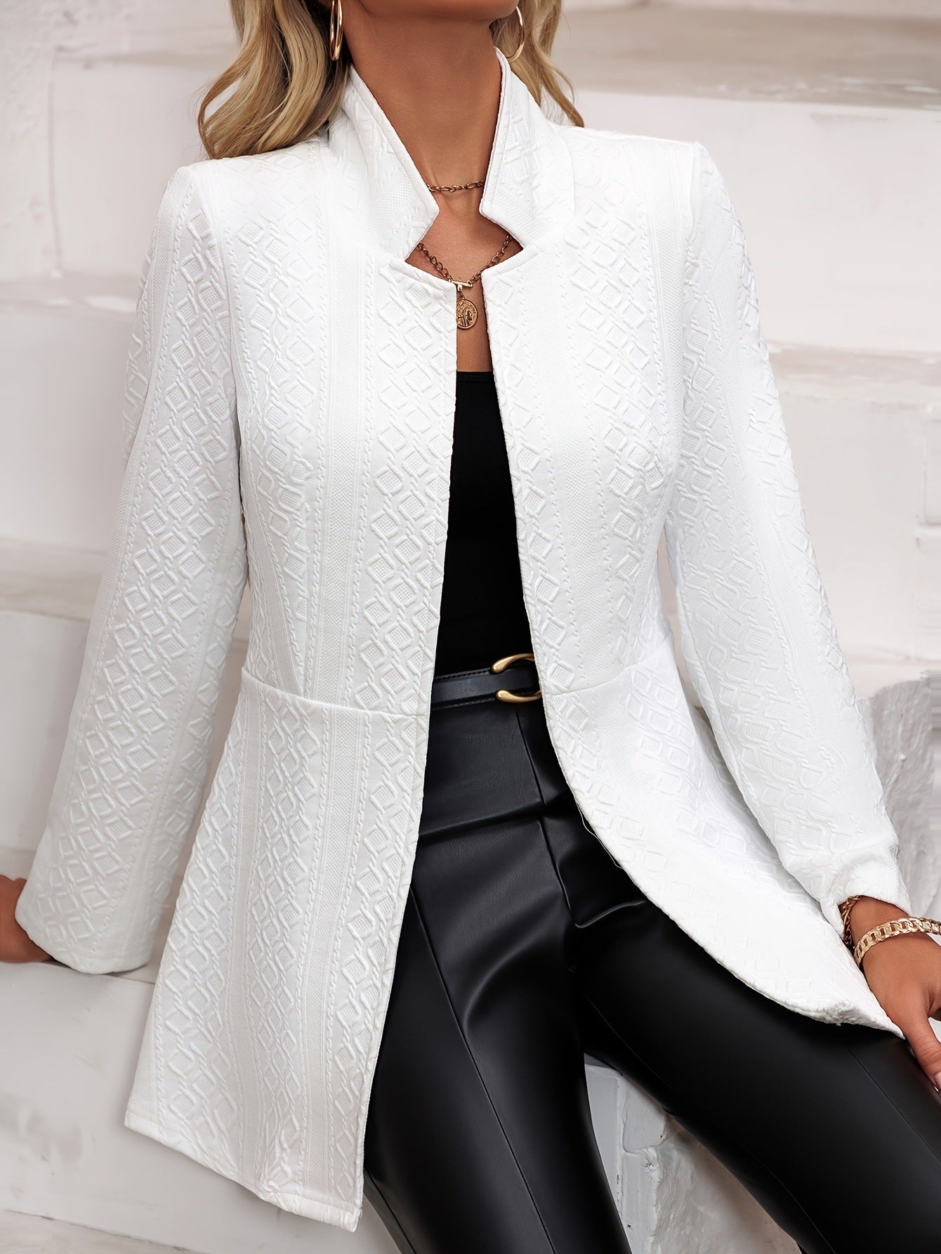 Damen Eleganter Strickblazer mit feinem Muster R&B