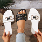 Damen Modische Riemensandaletten mit elegantem Schmuckdetail R&B