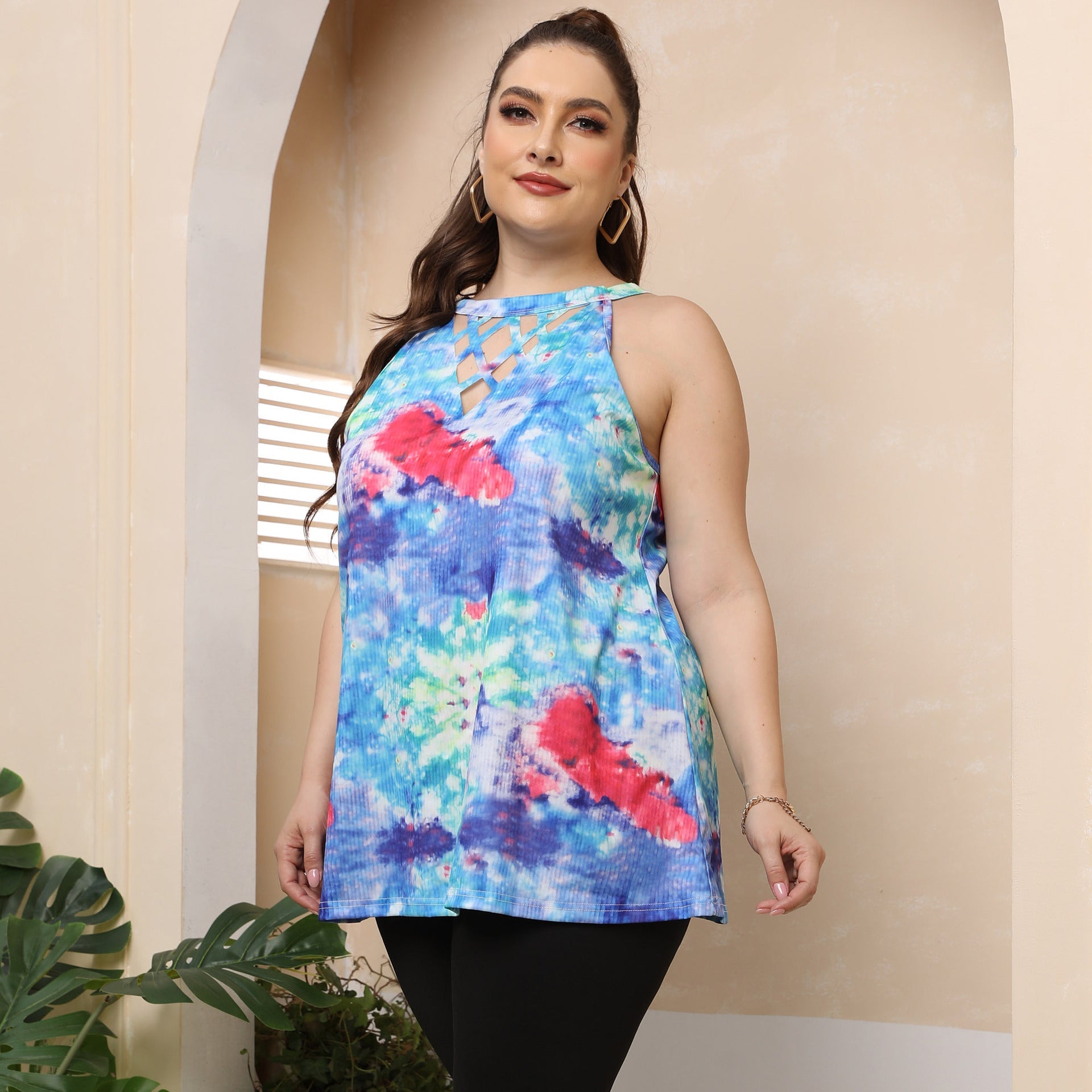 Damen lässiges Top mit modernen Cut-Outs und buntem Batik-Muster R&B