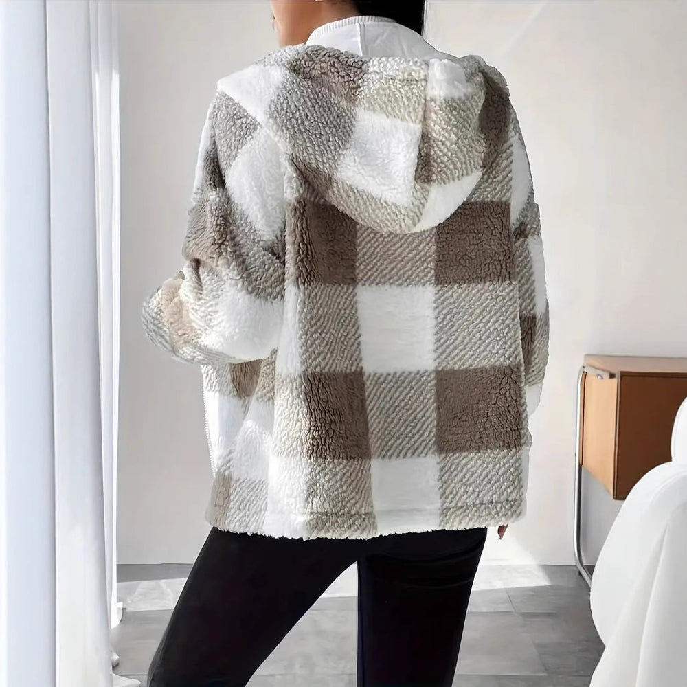 Damen Kuschelige Kapuzenjacke im Karodesign R&B