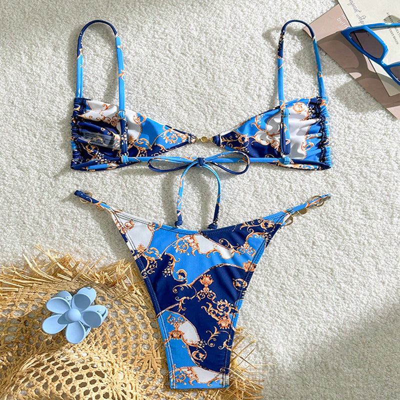 Damen Triangel-Bikini mit elegantem Design und goldenen Akzenten R&B