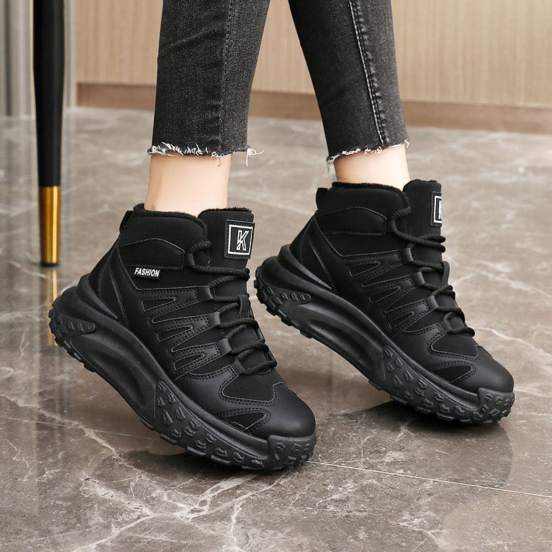 Damen Sportliche Winter Sneakers mit hochgezogenem Schaft und rutschfester Sohle R&B