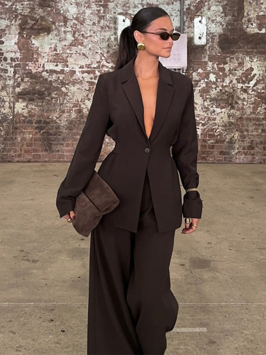 Damen Blazer mit tiefem V-Ausschnitt und eleganter Silhouette R&B
