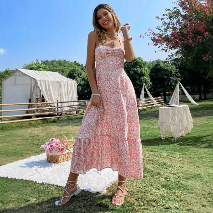 Damen Maxikleid mit verspieltem Blumenmuster und tailliertem Schnitt R&B