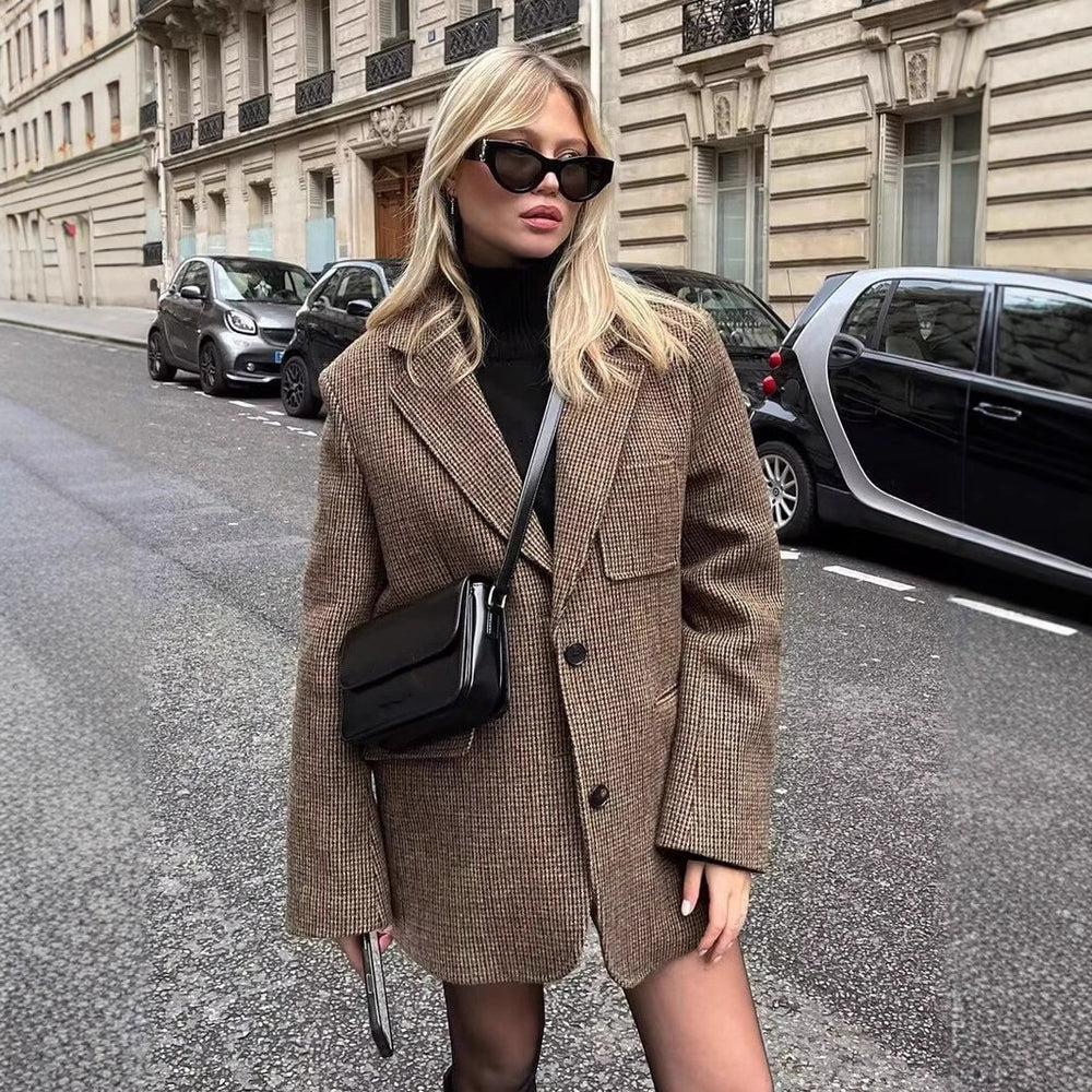 Damen elegante Karoblazer mit modernem Schnitt und praktischen Taschen R&B