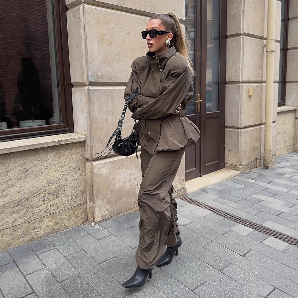 Damen modische Utility-Jacke mit Taillengürtel und trendy Knopfdetails R&B