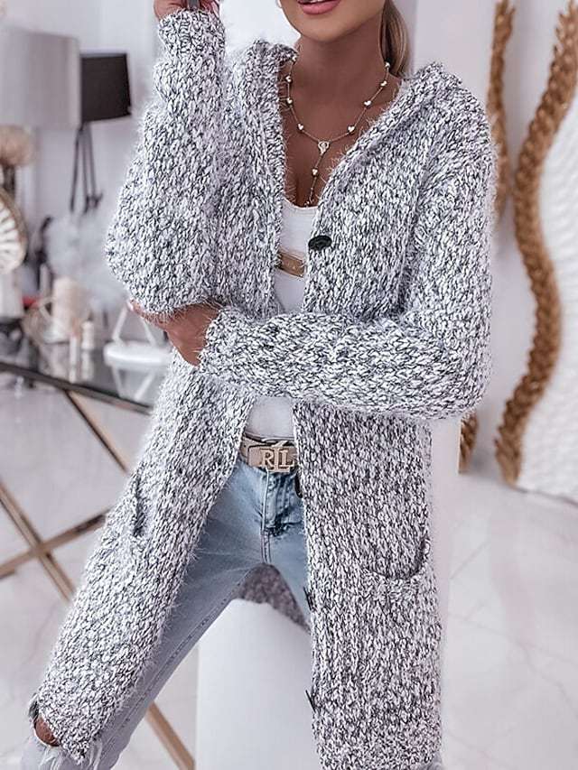 Damen Grobstrickjacke mit Kapuze und praktischen Taschen
