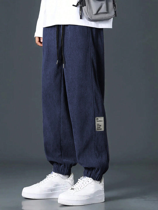 Herren nan Relax-Freizeithose aus feiner Breitkordstruktur mit Tunnelzug und elastischen Knöchelabschlüssen R&B