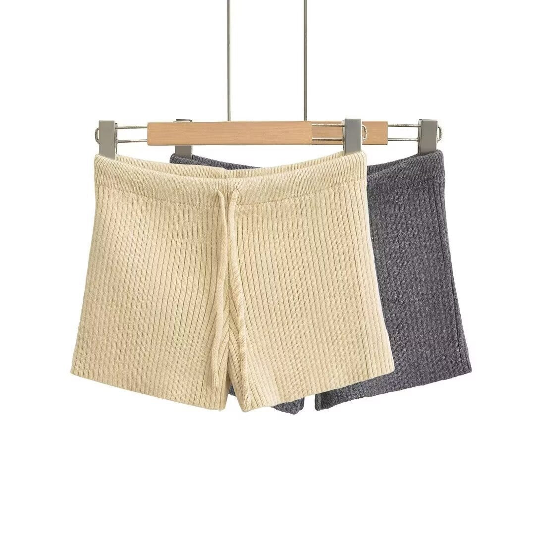 Damen Rippenstrick Shorts R&B