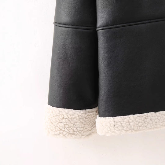 Damen angesagte Kunstlederjacke mit kuscheligem Innenfutter R&B