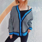 Damen Übergroße Strickjacke mit auffälligem Zickzackmuster und bunten Knöpfen R&B