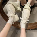 Damen Sneakers mit futuristischem Design und dämpfender Komfortsohle
