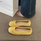 Damen elegante Ballerinas mit schimmernder Oberfläche und zarter Schleifen-Applikation EB