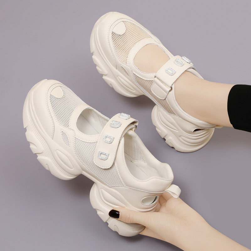 Damen Sportliche Komfort-Sneaker mit verstellbarem Riemen und dämpfender Sohle R&B