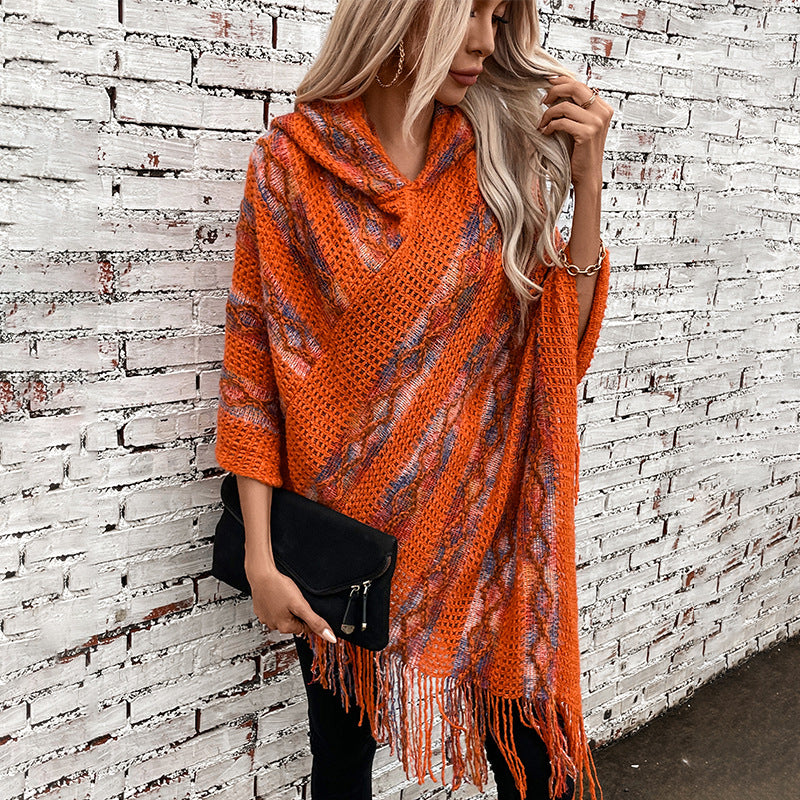 Damen Strickponcho mit Kapuze und fransigem Design