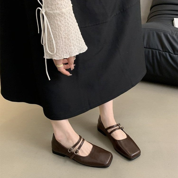 Damen elegante Ballerinas mit modischer Doppel-Riemchen-Applikation EB