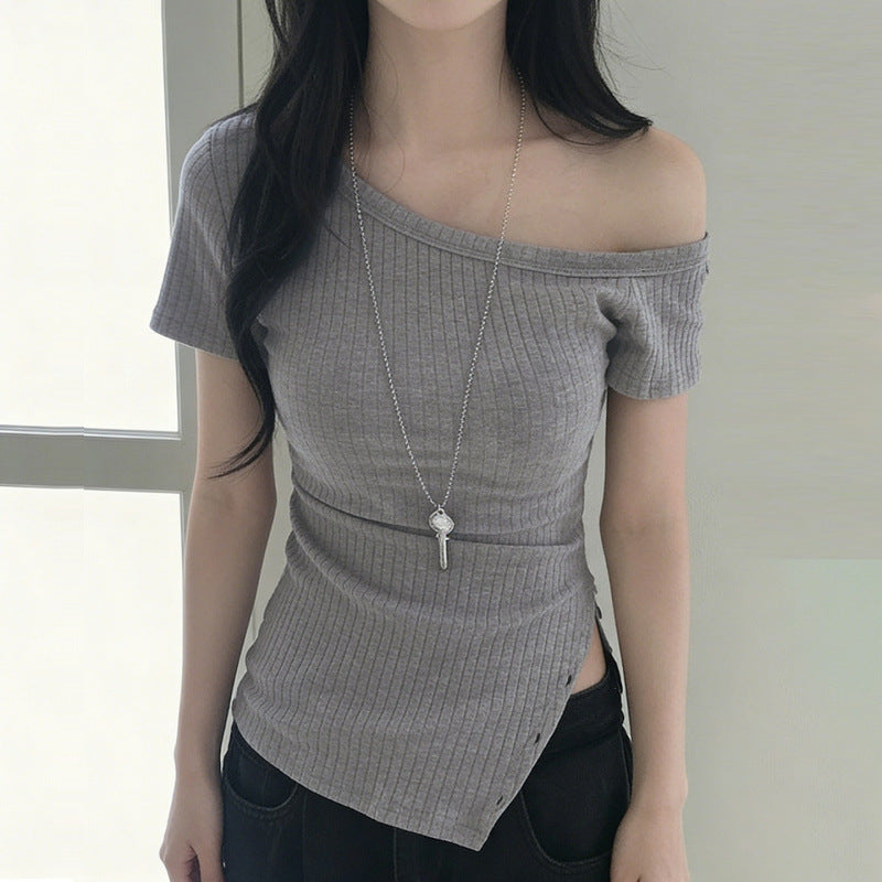 Damen asymmetrisches Kurzarm-Oberteil mit Knopfdetails und einzigartigem Schnitt R&B