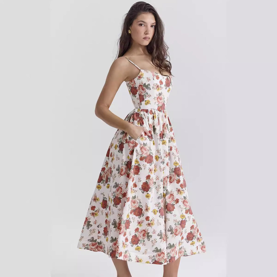 Damen Midi-Blumenkleid mit trägerlosem Stil und schwingendem Rock R&B
