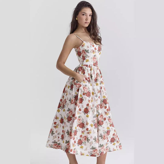 Damen Midi-Blumenkleid mit trägerlosem Stil und schwingendem Rock R&B