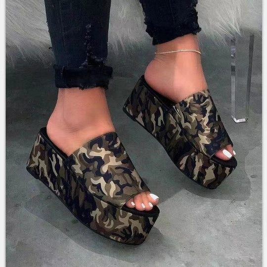 Damen Wedge-Pantoletten mit offener Zehenpartie und modischem Design R&B