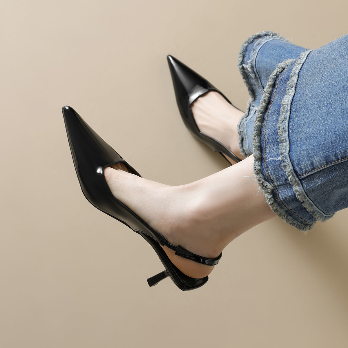 Damen Slingback-Pumps mit spitzem Zehenbereich und elegantem Hochglanz