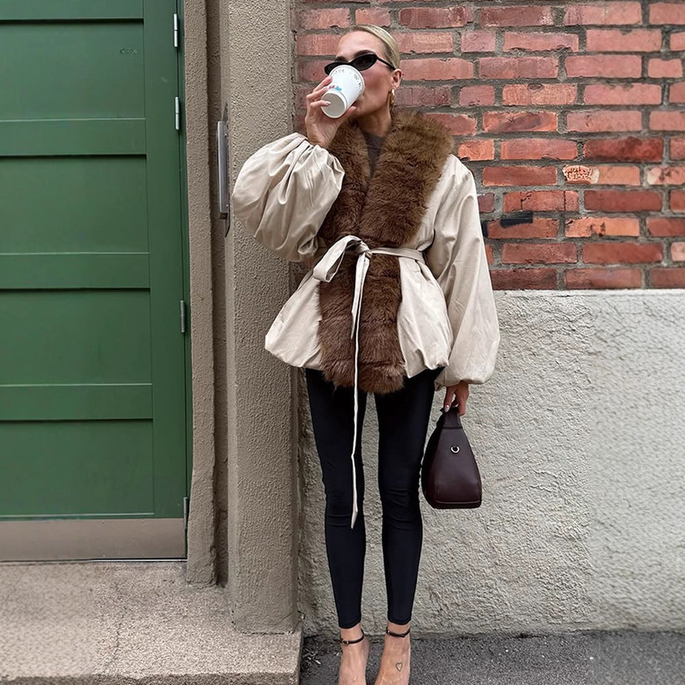 Damen modische Übergangsjacke mit voluminösen Ärmeln und luxuriösem Kunstpelzkragen R&B