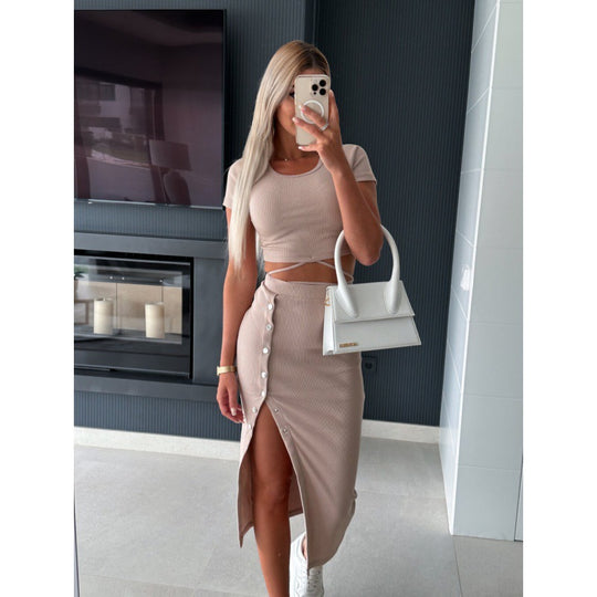 Frauen Ripp-Crop-Top und geknöpfter Midi-Rock Set R&B