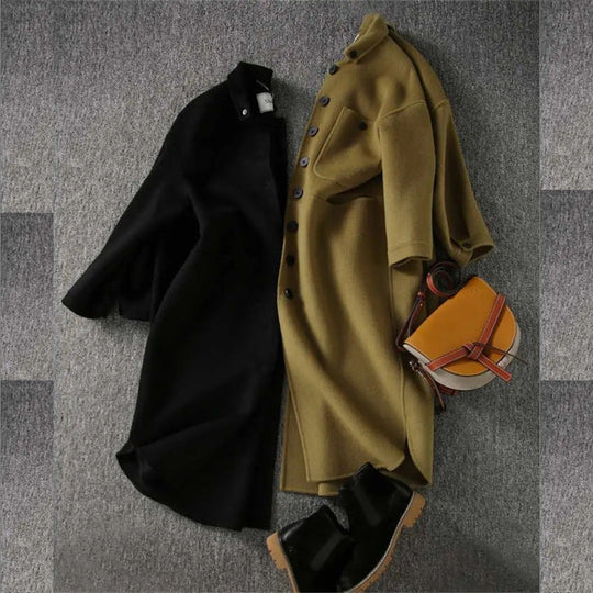 Langer Trenchcoat