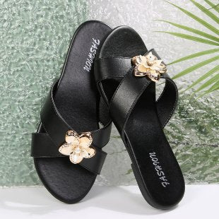 Damen modische Sandalen mit blühender Applikation R&B