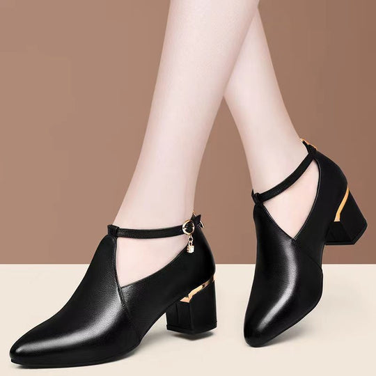 Damen elegante Pumps mit modischem Riemendesign und stabiler Absatzhöhe R&B