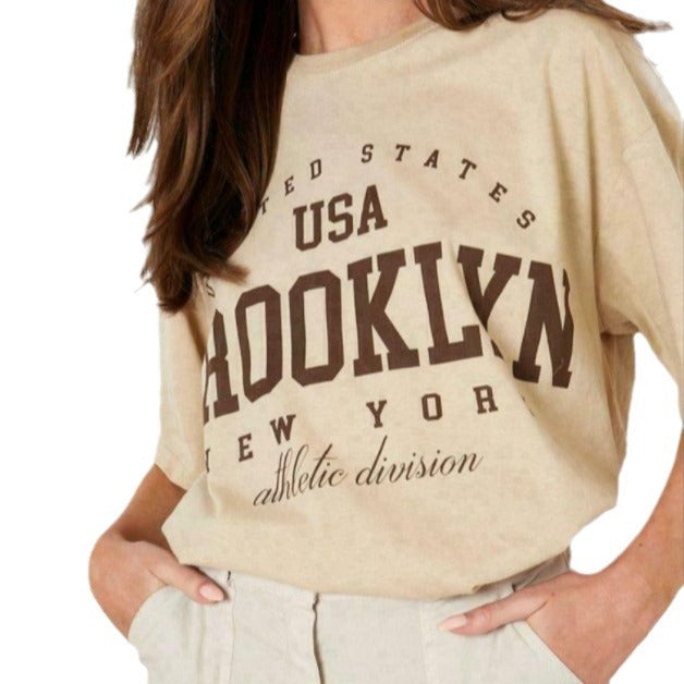 Damen Oversized T-Shirt mit sportlichem Brooklyn-Design und relaxed Fit R&B
