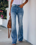 Damen high-waisted Schlagjeans