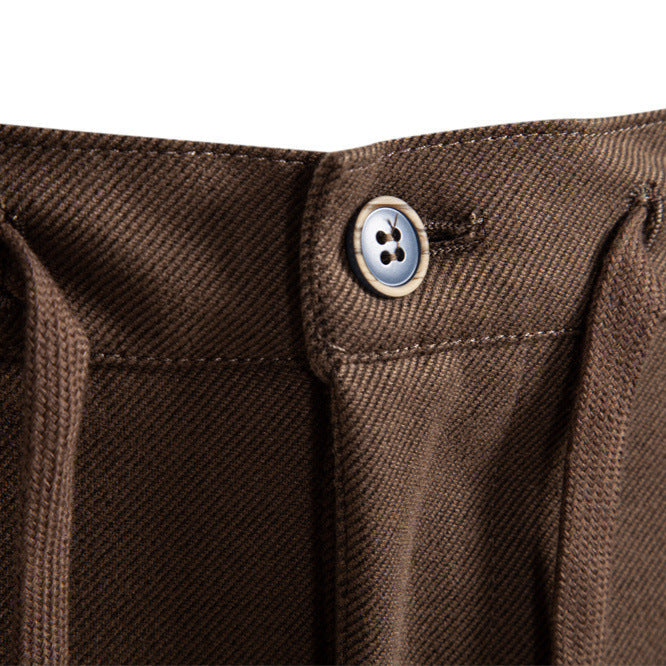 Herren Chinohose mit verstellbarem Bund und Faltenstruktur