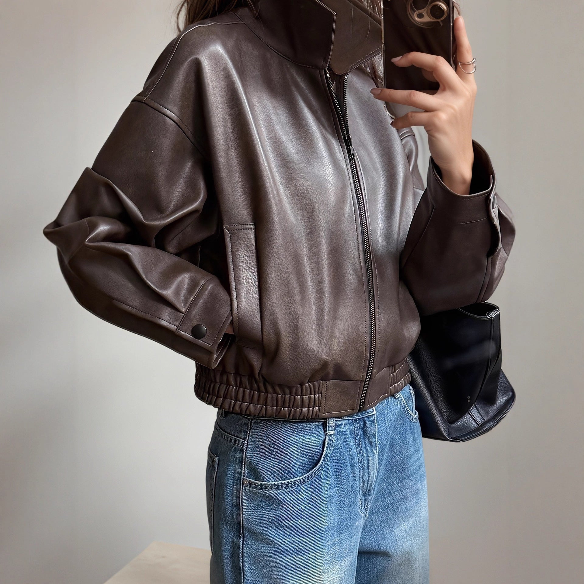 Damen Oversize Kunstlederjacke im modernen Look mit praktischem Reißverschluss und elastischem Bund R&B