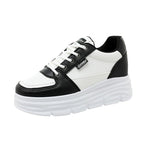 Damen Plattform-Sneaker mit modischen Details und dämpfender Sohle R&B