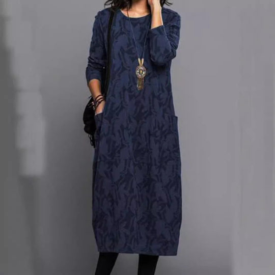Damen nan locker geschnittenes Midikleid aus Feinstrick mit Ton-in-Ton-Jacquard, Rundhalsausschnitt und seitlichen Eingrifftaschen R&B
